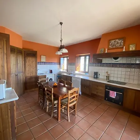 Сasa de vacaciones Casa Jardín Sierra De Gata Hoyos